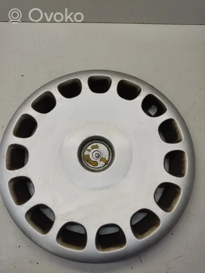 BMW 5 E39 R15 wheel hub/cap/trim 1093324