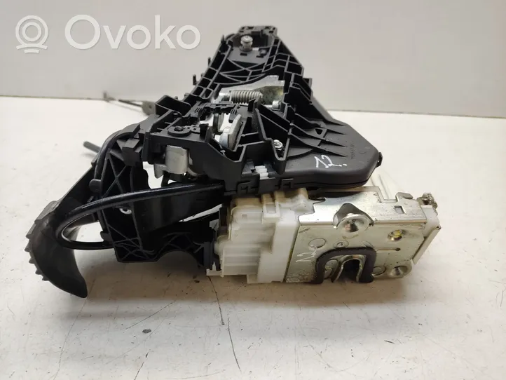 Mercedes-Benz ML W164 Serrure de porte avant A1647230614