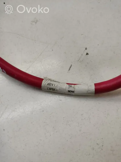 Mercedes-Benz ML W164 Cable positivo (batería) 