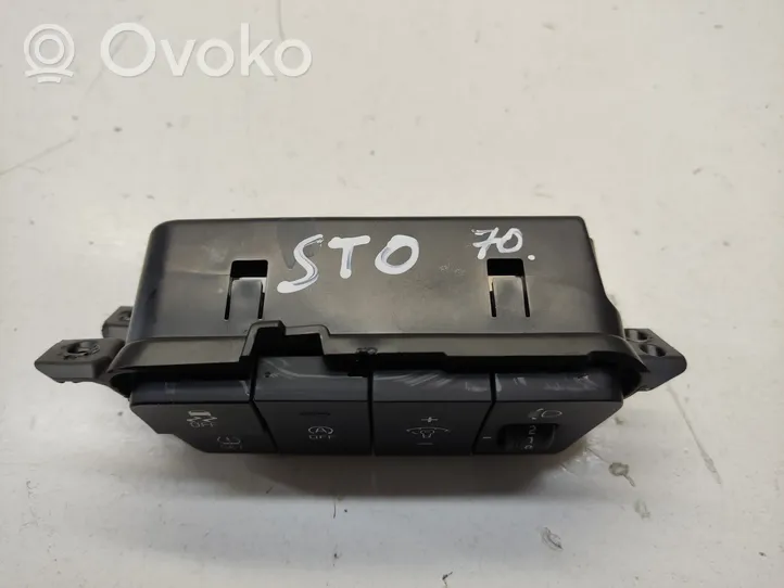 KIA Stonic Set di interruttori 84757H8RA0