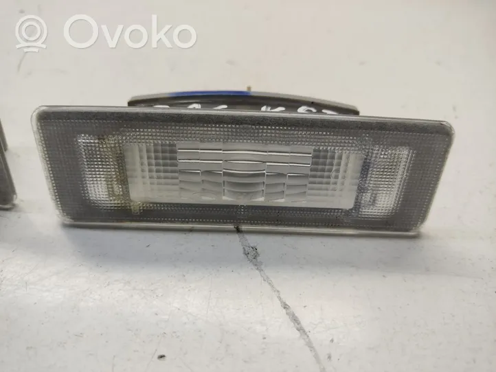 KIA Stonic Rekisterikilven valo 925012G000