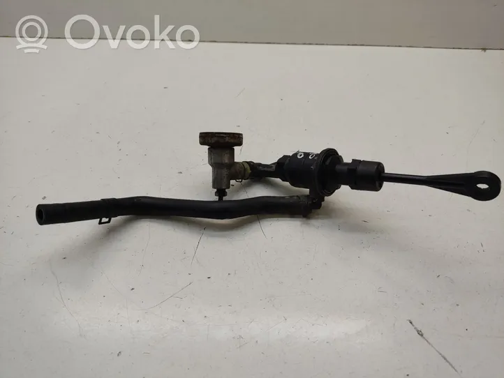 Hyundai Tucson TL Clutch master cylinder 74590