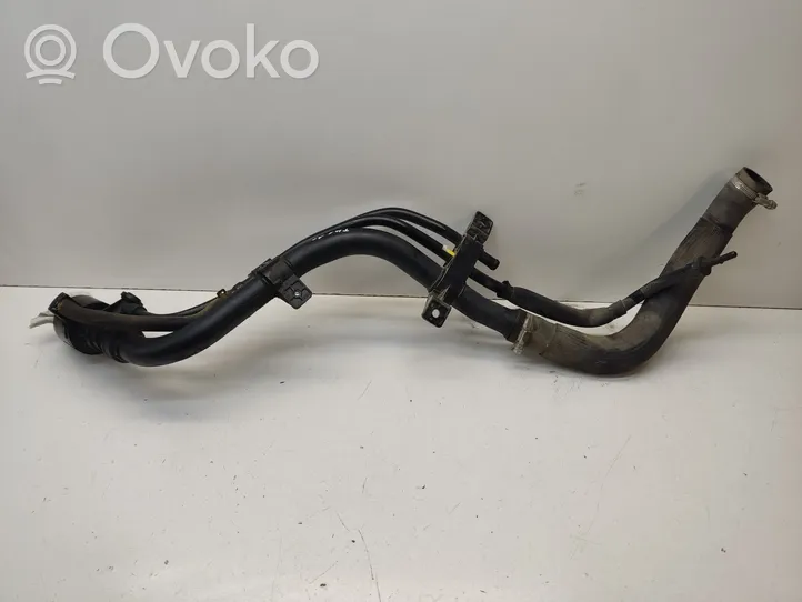 Hyundai Tucson TL Fuel tank filler neck pipe 