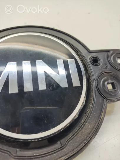 Mini Cooper Countryman R60 Uchwyt / Rączka zewnętrzna otwierania klapy tylnej / bagażnika 9802314