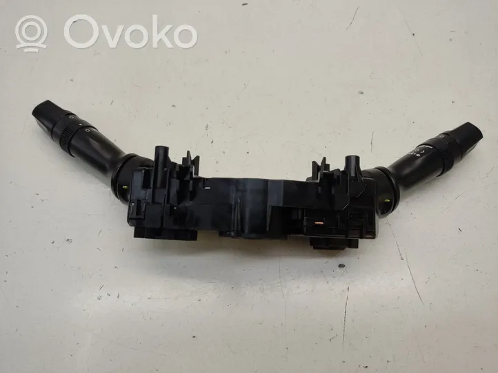 KIA Sportage Leva/interruttore dell’indicatore di direzione e tergicristallo 934202Y660