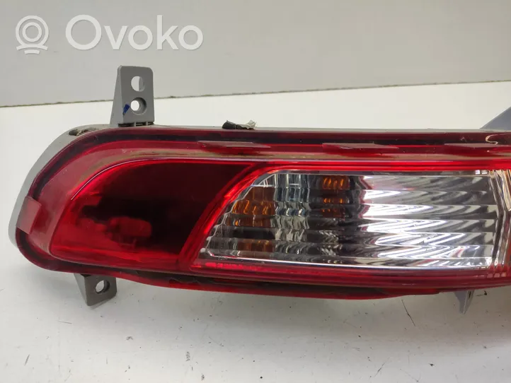 KIA Sportage Lampa zderzaka tylnego 924053U3