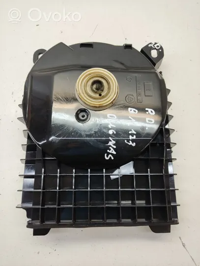 BMW 1 E81 E87 Subwoofer-bassokaiutin 9143986