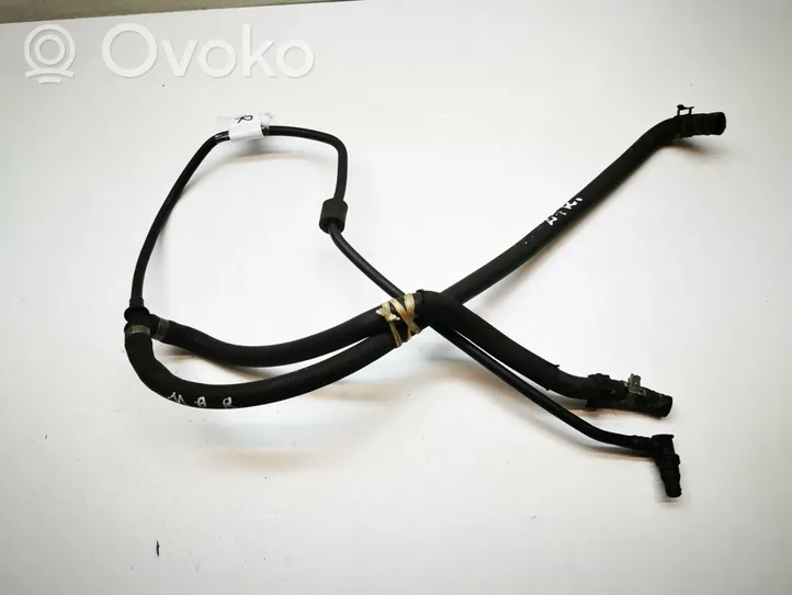 Mercedes-Benz R W251 Engine coolant pipe/hose A2515010125