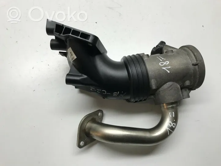 Mercedes-Benz C W204 Tuyau de raccordement solide EGR A6460900754