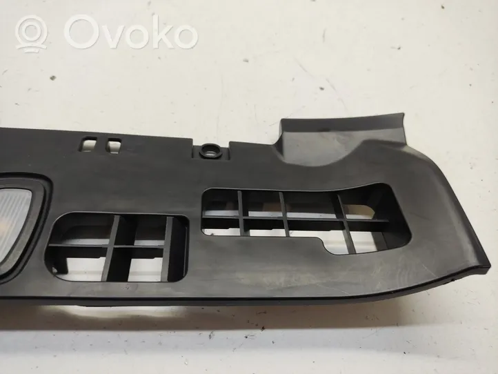 Mercedes-Benz A W176 Rivestimento pannello inferiore del cruscotto A1766800206