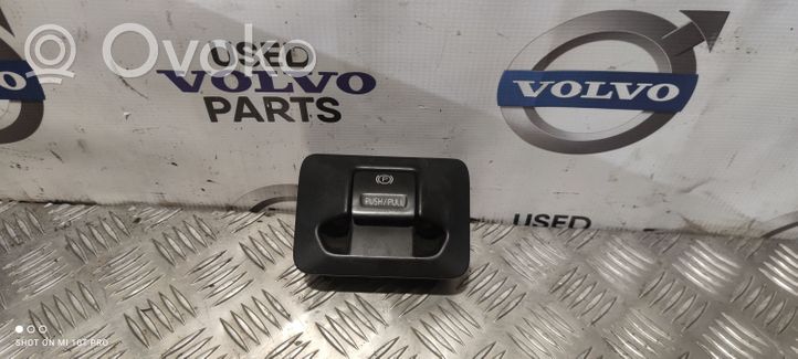 Volvo V70 Przycisk / Włącznik hamulca ręcznego 30773539