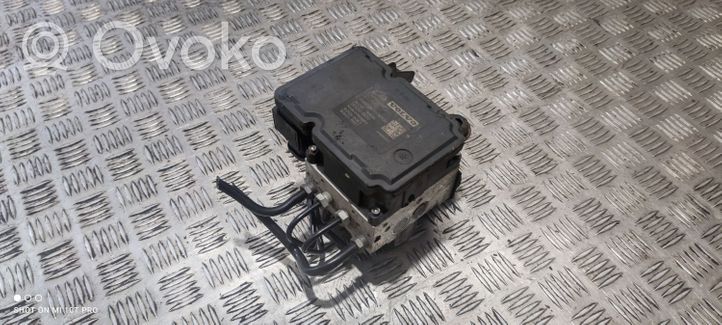 Volvo V60 ABS-pumppu 31400101