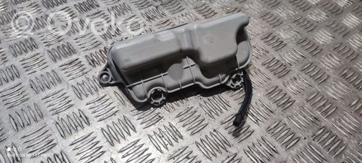 Volvo V60 Vacuum air tank 31339809