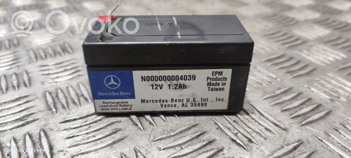 Mercedes-Benz ML W164 Batterie N000000004039