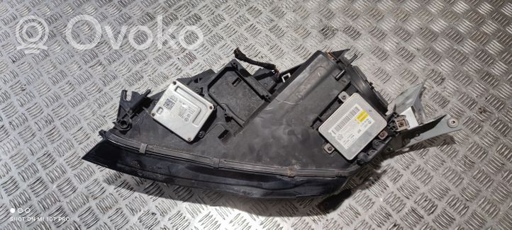 Audi A7 S7 4G Lampa przednia 4G8941006