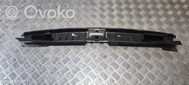 Mercedes-Benz C W205 Rivestimento di protezione sottoporta del bagagliaio/baule A2056900505