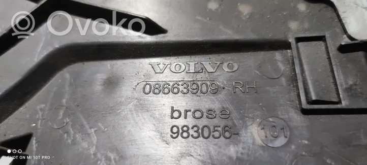 Volvo XC70 Inna część podwozia 08663909