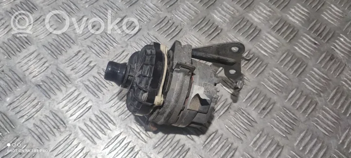 Mercedes-Benz GLC X253 C253 Pompe à eau de liquide de refroidissement A0005002300