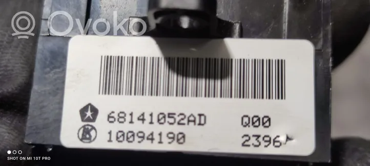 Dodge Challenger Interruttore di regolazione dell’illuminazione del quadro 68141052AD