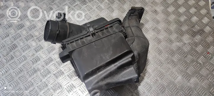 Jeep Grand Cherokee Boîtier de filtre à air 68199048AA