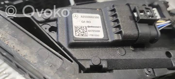 Mercedes-Benz GLC C253 Pedale dell’acceleratore A2533002500