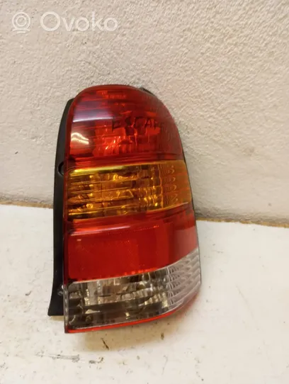 Ford Escape I Lampa tylna 4L8413B504