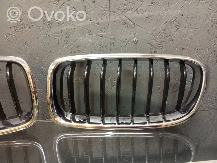 BMW 3 F30 F35 F31 Grille de calandre avant 51137260497