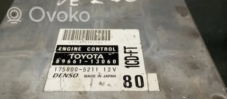 Toyota Corolla Verso E121 Calculateur moteur ECU 8966113060