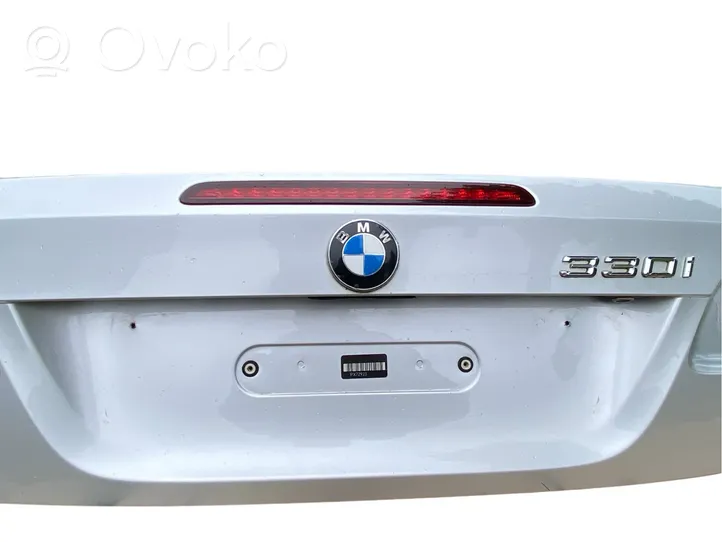 BMW 3 E92 E93 Takaluukun/tavaratilan kansi 7152486