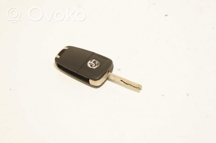 Opel Astra J Ignition key/card 13500232