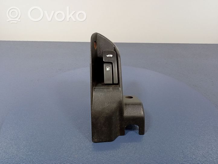 Toyota Celica T180 Tailgate boot lock/latch motor 01