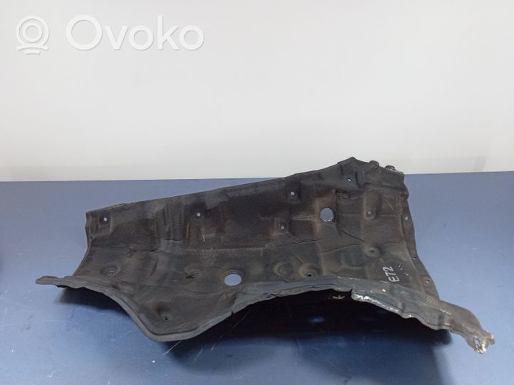 BMW X6 E71 Garso izoliacija variklio dangčio 7216989