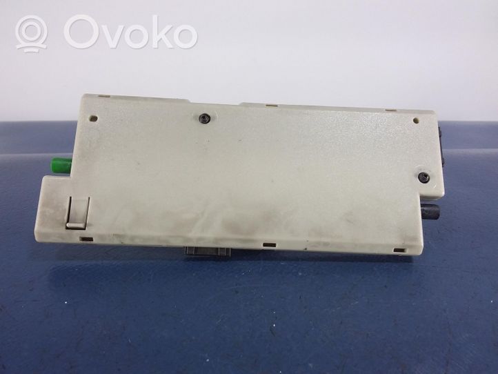 BMW 7 F01 F02 F03 F04 Amplificateur d'antenne 9209436