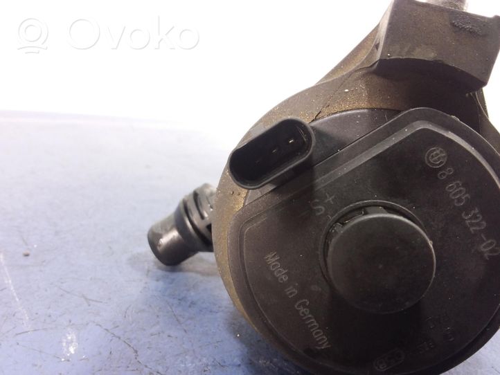 BMW 4 F32 F33 Pompe de circulation d'eau 8605322