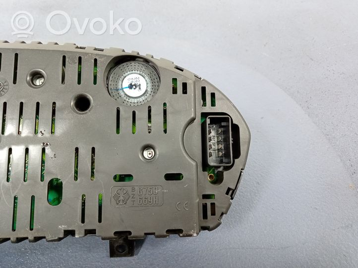 Skoda Fabia Mk1 (6Y) Unité de commande, module ECU de moteur 047906033G