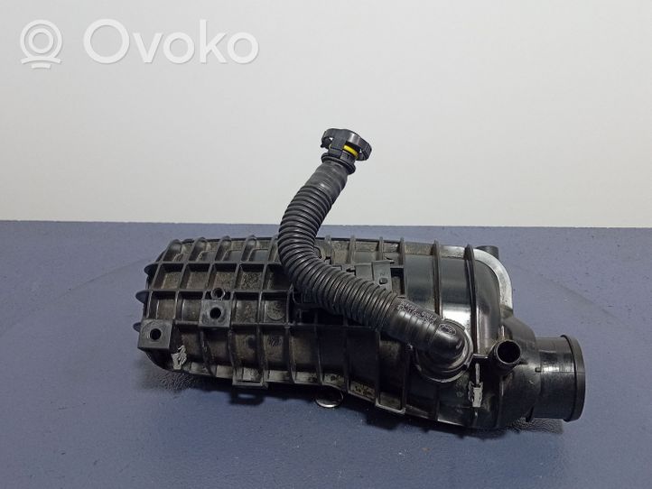 Ford Ecosport Intake manifold CM5G-9424-GA