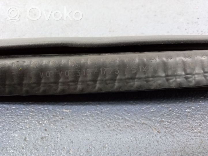 Volvo S90, V90 Priekinė sandarinimo guma ant kėbulo 31371773