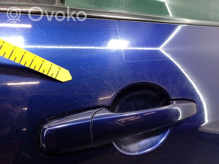 Mazda 5 Side sliding door 01