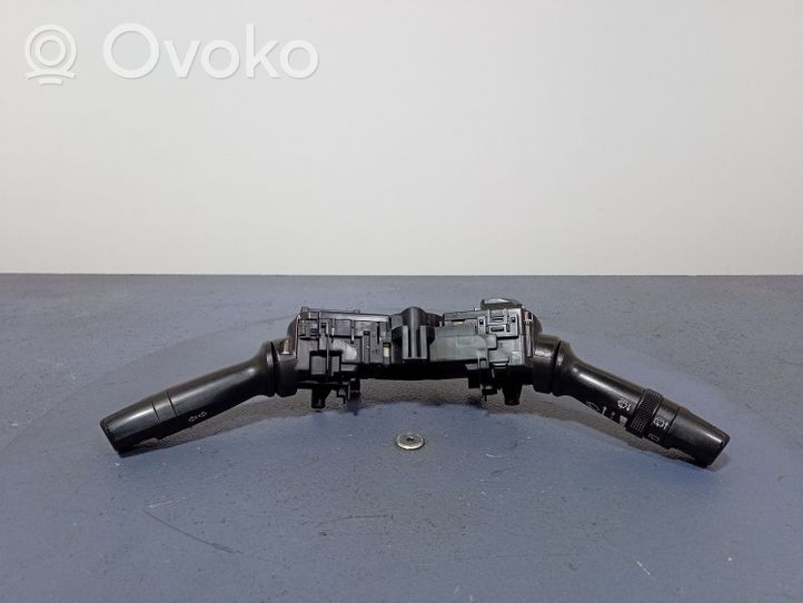 Hyundai i40 Muut kytkimet/nupit/vaihtimet 93410-3Z001