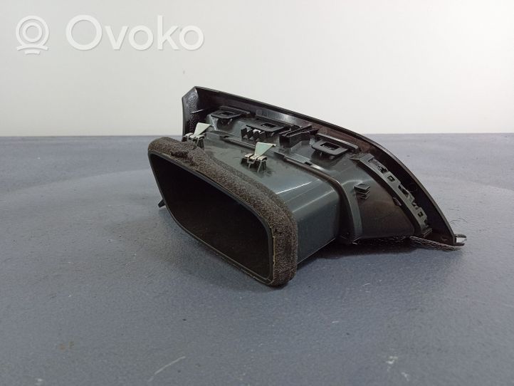 Opel Insignia B Kojelaudan sivutuuletussuuttimen kehys 39017274