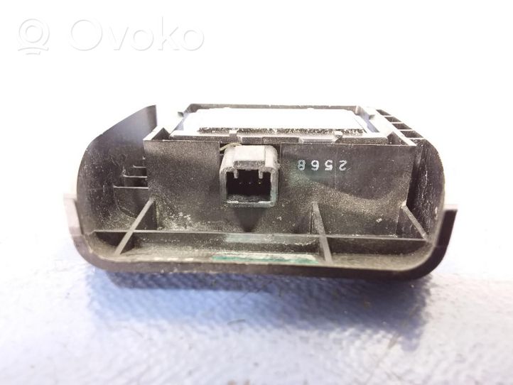 Cadillac SRX Rain sensor 89941-48033