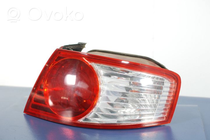 KIA Opirus Lampa tylna 