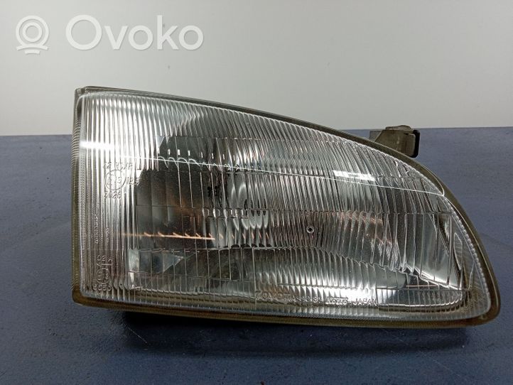 Toyota Starlet (P90) V Lampa przednia 