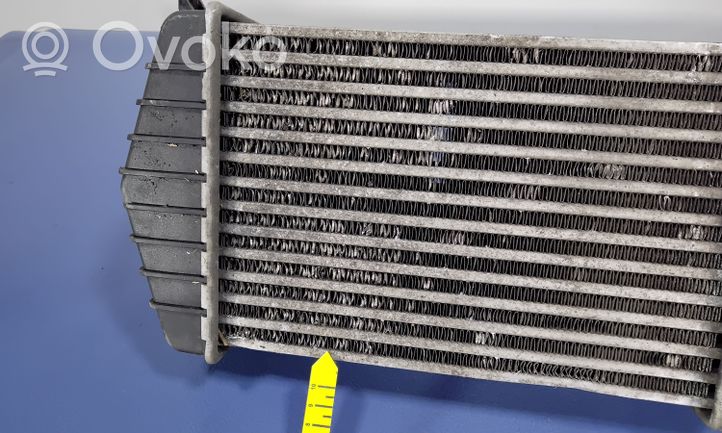 Opel Zafira B Chłodnica powietrza doładowującego / Intercooler 13213402