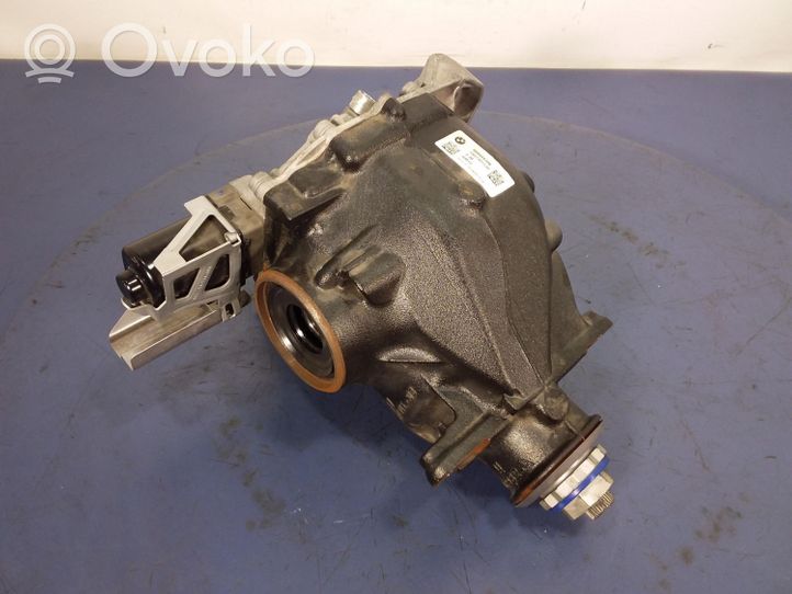 BMW X7 G07 Rear differential 8686661