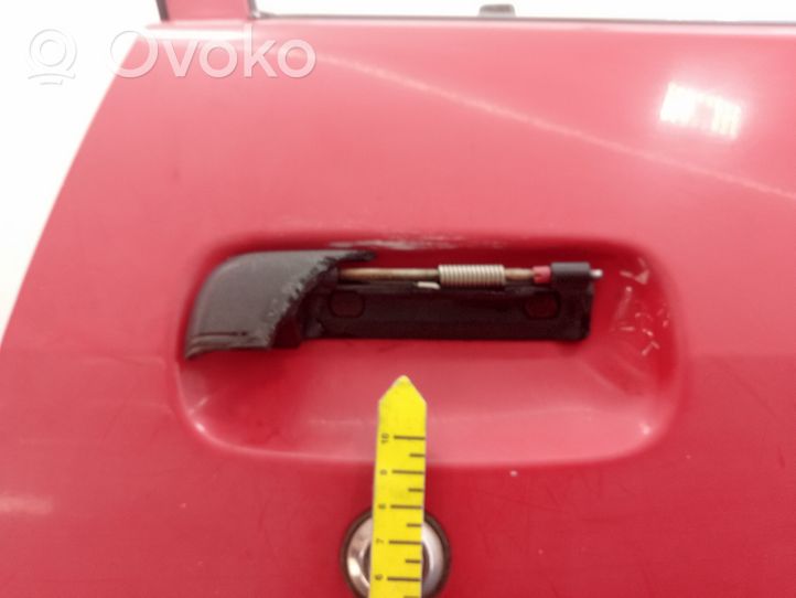 Toyota Starlet (P90) V Priekinės durys 01