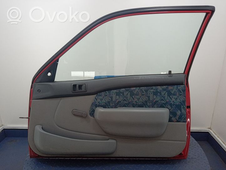 Toyota Starlet (P90) V Front door 01