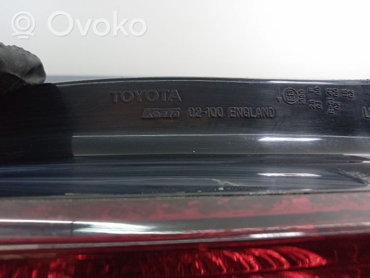 Toyota Corolla E120 E130 Feux arrière / postérieurs 81560-02301