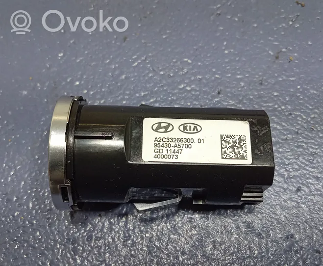 Hyundai i30 Interruttore a pulsante start e stop motore A2C33266300