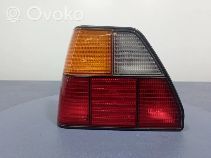 Volkswagen Golf II Lampa tylna 191945111A